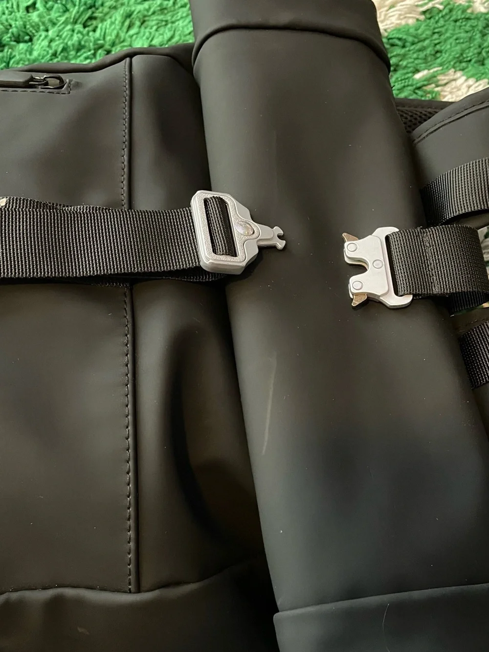 Vintage Black Roll-Top Backpack with Metal Buckle